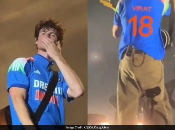 शॉन मेंडेस स्पोर्ट्स विराट कोहली की जर्सी कॉन्सर्ट में चैंपियंस ट्रॉफी फाइनल से आगे