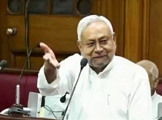 'बोलो, आपको अपने फोन की आवश्यकता क्यों है' - बिहार असेंबली में, नीतीश कुमार ने मोबाइल के उपयोग पर जाहनाबाद के विधायक में बाहर लशेस किया। भारत समाचार