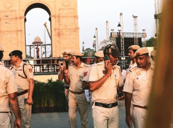दिल्ली में फ़िशिंग घोटाले के लिए तीन गिरफ्तार | दिल्ली न्यूज