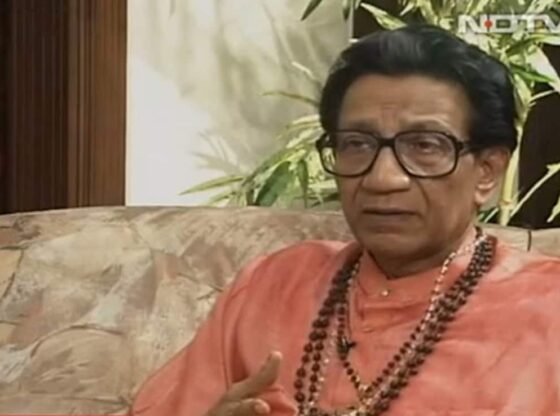 सेना बनाम सेना में, 'एआई बाल ठाकरे' एकनाथ शिंदे हमला करता है