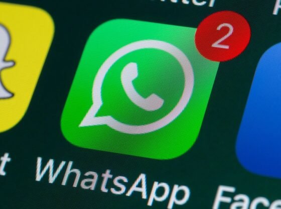 कुछ हफ्तों में लाखों लोगों द्वारा खरीदे गए iPhones के लिए काम करने से रोकने के लिए संदेश के रूप में तत्काल व्हाट्सएप चेतावनी