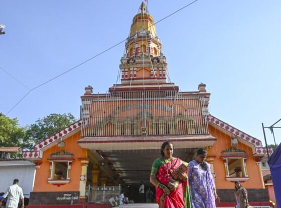 गोवा में, एक भगदड़ और सूर्योदय से पहले चिल्लाता है