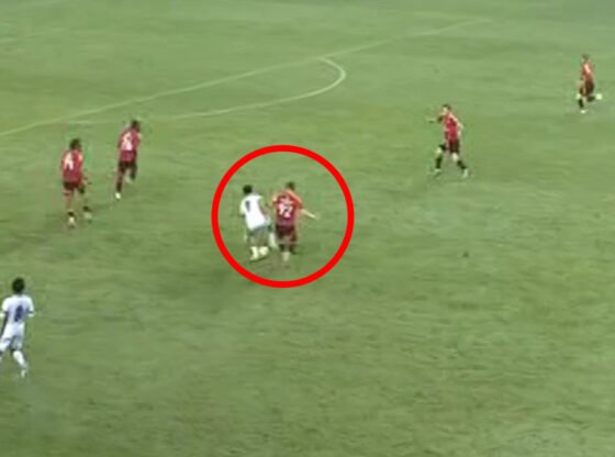 मैन UTD Wonderkid कभी भी अपनी शर्ट नहीं छोड़ना चाहेगा क्योंकि वह हांगकांग के खिलाफ क्लैश के लिए प्रतिष्ठित नंबर पहनता है
