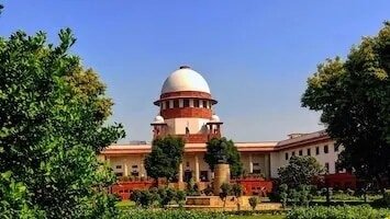 सुप्रीम कोर्ट मैन के खिलाफ बलात्कार के मामले को रद्द कर देता है, कहते हैं कि आपराधिक मशीनरी शुरू करने के लिए खट्टे नॉट ग्राउंड्स को मोड़ना