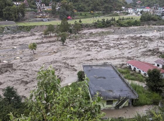 हिमाचल प्रदेश क्लाउडबर्स्ट्स, फ्लैश फ्लड्स: 2 डेड, 20 कंगरा में बहने की आशंका