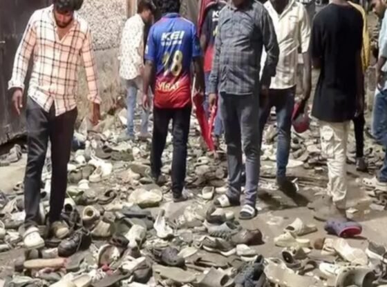 4 कर्नाटक पुलिस ने भगदड़ के लिए निलंबित कर दिया | भारत समाचार