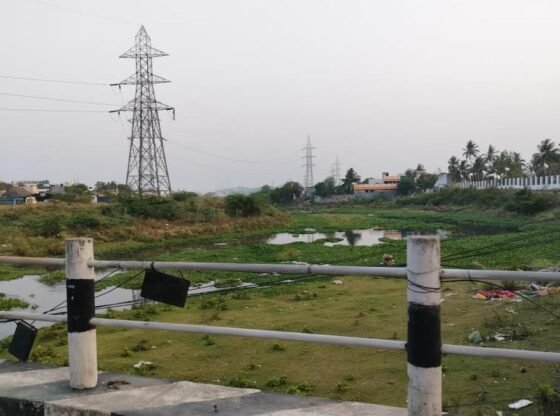 एक पूर्व बुनकरों की कॉलोनी, अब विकास के कगार पर