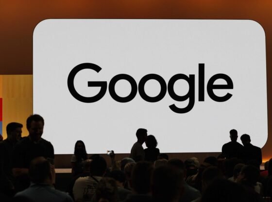 Google Fortnite निर्माता के साथ एंटीट्रस्ट लड़ाई में अपील खो देता है
