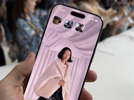 मुझे Apple की पतली नई iPhone हवा के बारे में दो बड़ी चिंताएं थीं - अब मैंने 'सबसे पतले कभी' मॉडल को छुआ है और यह मुझे जीत गया है