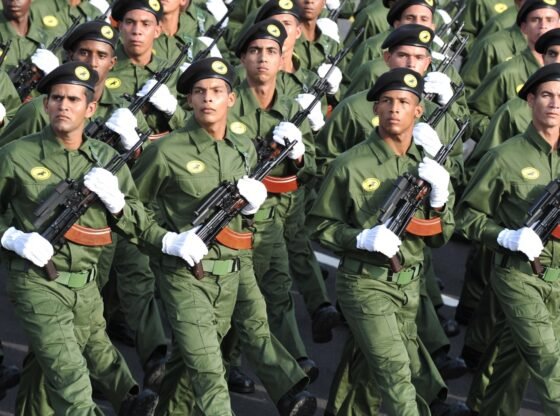 'ब्लैक वास्प' कमांडो, कार्टेल किलर और हिजबुल्लाह आतंकवादी... कैसे वेनेज़ुएला ट्रम्प के साथ पूर्ण युद्ध की तैयारी कर रहा है