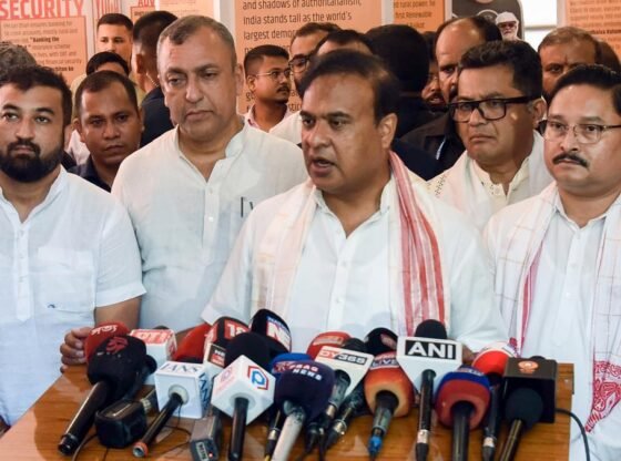 असम पुलिस ज़ुबीन गर्ग की मौत की जांच करने के लिए सिंगापुर नहीं जा सकती: सीएम हिमंत