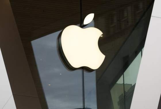 मुकदमे में आरोप लगाया गया है कि Apple ने AI तकनीक को प्रशिक्षित करने के लिए कॉपीराइट पुस्तकों का दुरुपयोग किया - राष्ट्रीय