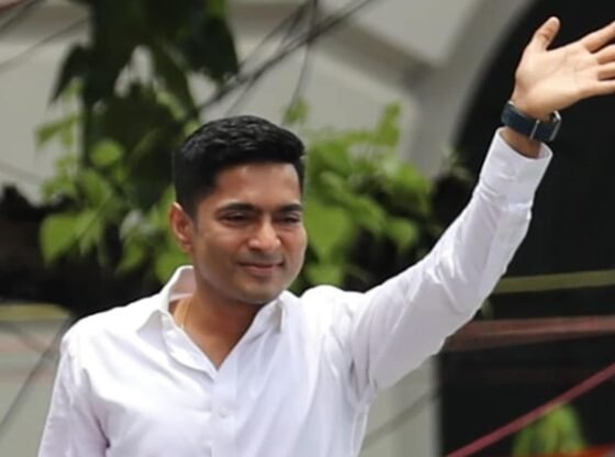 अभिषेक बनर्जी के 'फॉर्मूले' को तोड़ना: खुद को नया रूप देने के लिए टीएमसी के निरंतर प्रयास के पीछे | राजनीतिक पल्स समाचार