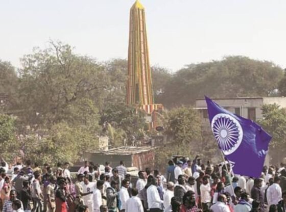 कोरेगांव भीमा पैनल द्वारा लेखक, पूर्व आईएएस अधिकारी विश्वास पाटिल के खिलाफ वारंट जारी किया गया | पुणे समाचार