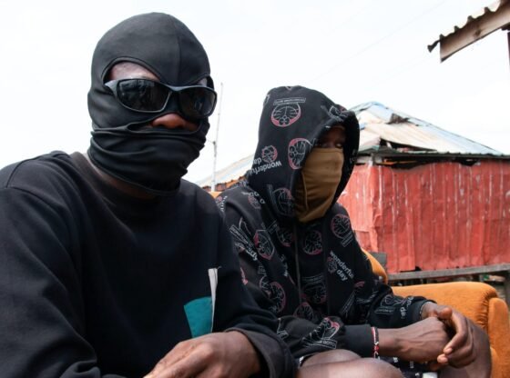 मैंने याहू लड़कों का शिकार किया, जो एक्स -रेटेड ट्रिक्स का उपयोग 'सेक्स्टोर्ट' ब्रिटेन टीन्स के लिए करते हैं - और अगर उन्हें आत्महत्या करने के लिए ड्राइव किया जाता है तो 'परवाह न करें'