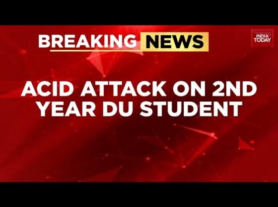 दिल्ली: महीनों तक पीछा करने वाली डीयू की लड़की पर 3 लोगों ने एसिड से हमला किया | पीड़िता का इलाज चल रहा है