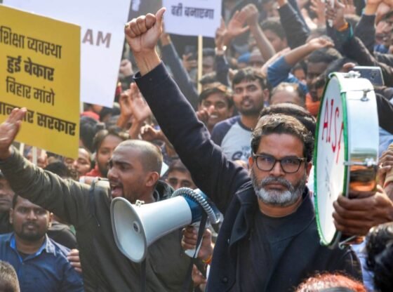 विशेष: प्रशांत किशोर ने 2 राज्यों - बंगाल और बिहार में मतदाता के रूप में नामांकन कराया | राजनीतिक पल्स समाचार