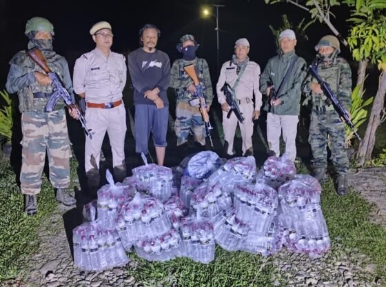 सेना, असम राइफल्स ने मणिपुर में छापेमारी कर 500 लीटर नकली शराब, हथियार बरामद किए