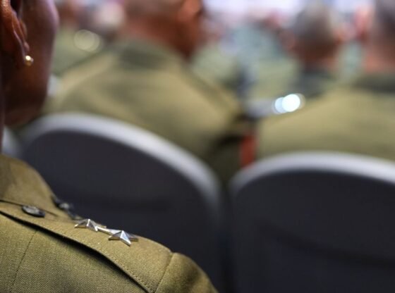 न्यूयॉर्क टाइम्स, एपी, न्यूज़मैक्स उन समाचार आउटलेट्स में से हैं जो कहते हैं कि वे पेंटागन के नए नियमों पर हस्ताक्षर नहीं करेंगे