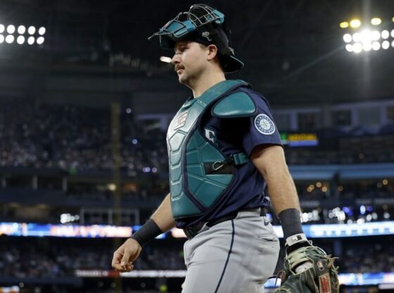 बस्टर पोसी, एमएलबी के आखिरी एमवीपी कैचर, कैल रैले को विशेष क्लब में शामिल करने के पक्ष में हैं