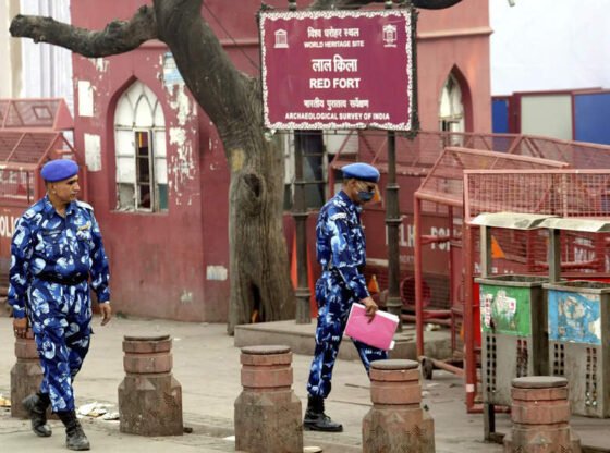 'सभी ने सोचा कि यह ट्रांसफार्मर या सिलेंडर है': दिल्ली विस्फोट के बीच सगाई समारोह जारी रहने के कारण कैसे भ्रम हुआ; स्थानीय लोग अराजकता को याद करते हैं | भारत समाचार