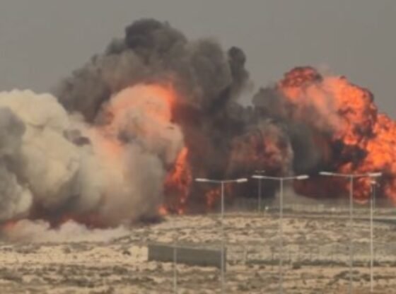 दुबई एयर शो के दौरान तेजस फाइटर जेट दुर्घटनाग्रस्त: पायलट की मौत के बाद वायुसेना ने शुरू की जांच - हम अब तक क्या जानते हैं | भारत समाचार