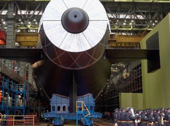 पुतिन ने आर्मागेडन हथियार परीक्षणों के बाद 'प्रलय का दिन' पोसीडॉन टॉरपीडो दागने में सक्षम नई परमाणु पनडुब्बी का प्रदर्शन किया