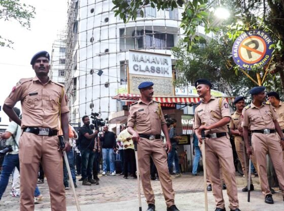 कार्यकर्ता ने 'सरकार की विफलताओं को छिपाने के लिए रोहित आर्य की फर्जी मुठभेड़' की जांच की मांग की