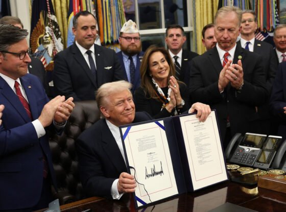 रिकॉर्ड शटडाउन के बाद अमेरिकी सरकार फिर से खुली - आरटी वर्ल्ड न्यूज़