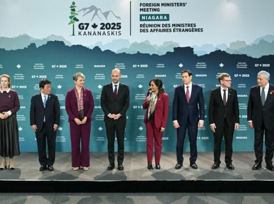 कनाडा में G7 बैठक में शीर्ष राजनयिक यूक्रेन के विदेश मंत्री से बात करेंगे