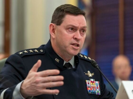 हथियार बनाने में विफल रहने के लिए स्पेस फोर्स को दोषी ठहराया गया