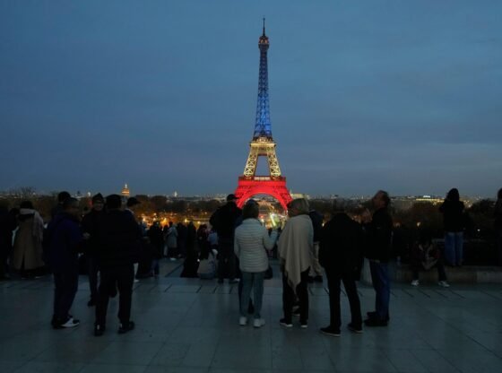 फ़्रांस में बाटाक्लान नरसंहार और इस्लामिक स्टेट के अन्य हमलों के 10 साल पूरे हो गए हैं, जो अभी भी पेरिस को डराते हैं