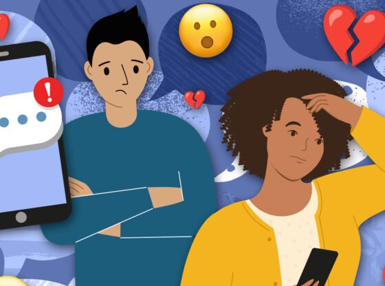 धोखेबाज़ आपको गुप्त रूप से उनके संदिग्ध पाठ, डीएम और चित्र पढ़ते हुए बेनकाब करने के लिए सुराग ढूंढते हैं