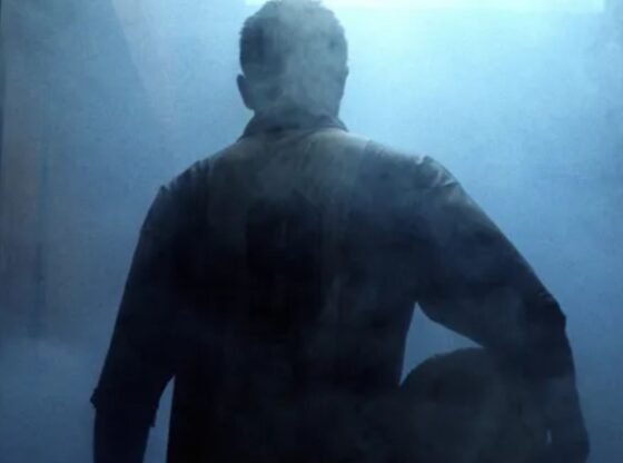 £60 मिलियन प्रेम स्टार को लंदन की व्यस्त सड़क पर 'इंग्लैंड इंटरनेशनल के लिए काम करने वाले शीर्ष फुटबॉल एजेंट द्वारा' बंदूक से धमकी दी गई