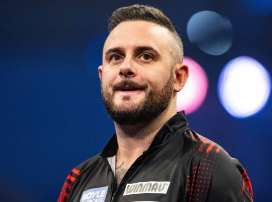 पूर्व मास्टर्स चैंपियन, 36, का डार्ट्स से 'प्यार खत्म' हो गया क्योंकि उन्होंने दौरे पर 'स्वार्थी' खिलाड़ियों की आलोचना की