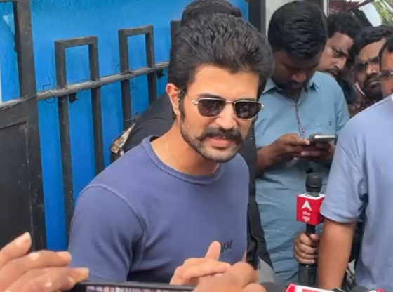 विजय देवरकोंडा ने ऑनलाइन सट्टेबाजी प्लेटफार्मों के प्रचार पर सवाल उठाया - तेलंगाना समाचार