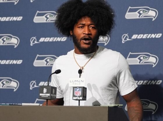 सीहॉक्स का कहना है कि अर्नेस्ट जोन्स IV की घुटने की चोट 'सीज़न का अंत नहीं' है