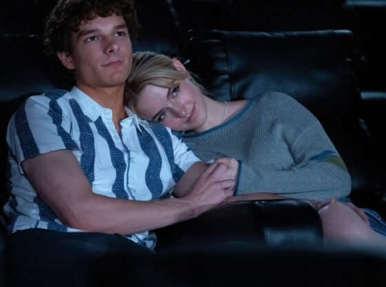 धीमे हेलोवीन बॉक्स ऑफिस सप्ताहांत में 'रिग्रेटिंग यू' और 'ब्लैक फोन 2' आमने-सामने हैं