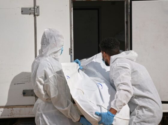 गाजा में स्वास्थ्य अधिकारियों का कहना है कि इज़रायल ने 15 फ़िलिस्तीनियों के शव लौटाए